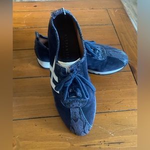 Hispanitas sneakers for women size 40